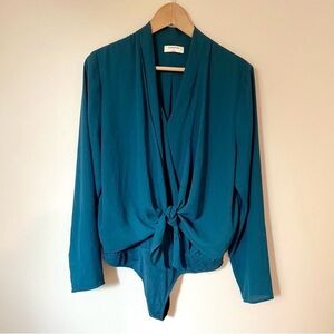 Aritzia Babaton Edgar's Teal Tie Front Bodysuit Size Large